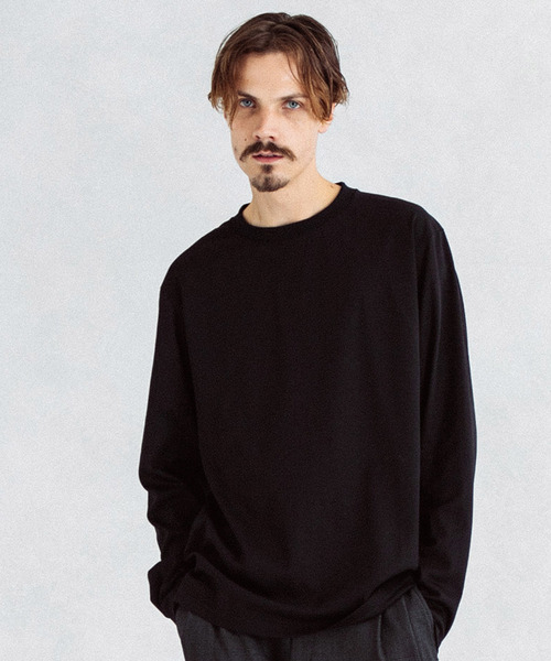 UNITED TOKYO(ユナイテッドトウキョウ)の「【OnE】テクノラマクルーネックLS(Tシャツ/カットソー・メンズ・ブラック/ネイビー/オフホワイト・1/2/3)」の1枚目の写真