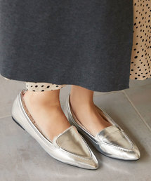 ポインテッドトゥファーローファ―フラットシューズ