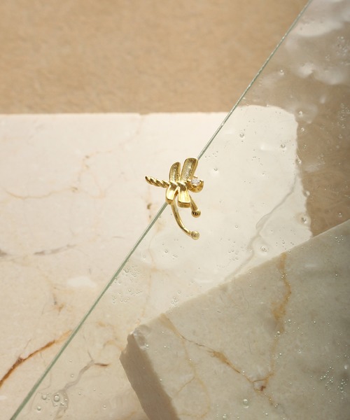 Burner（バーナー）の「【blatto 925silver】シルバー925　多デザイン　イヤーカフ　片耳用（イヤーカフ・レディース・A/B/C/D/E/F/G/H/I/J/K/L/M/N/O/P/Q/R/S/T/U/V/W/X/Y/Z/その他・FREE）」の2枚目の写真