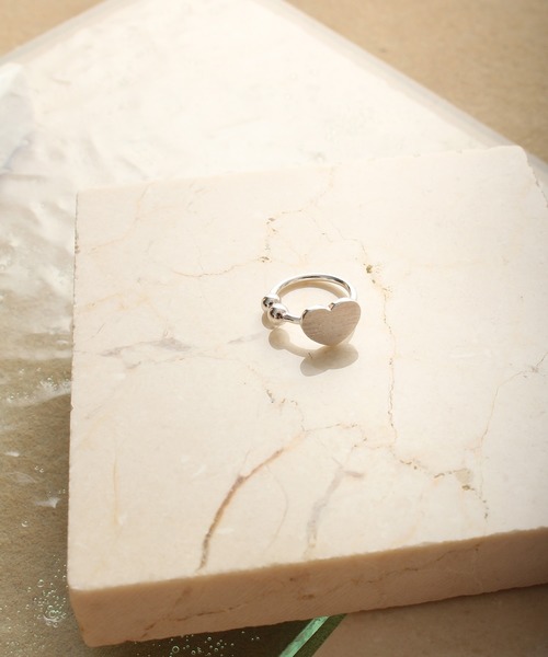 Burner（バーナー）の「【blatto 925silver】シルバー925　多デザイン　イヤーカフ　片耳用（イヤーカフ・レディース・A/B/C/D/E/F/G/H/I/J/K/L/M/N/O/P/Q/R/S/T/U/V/W/X/Y/Z/その他・FREE）」の10枚目の写真