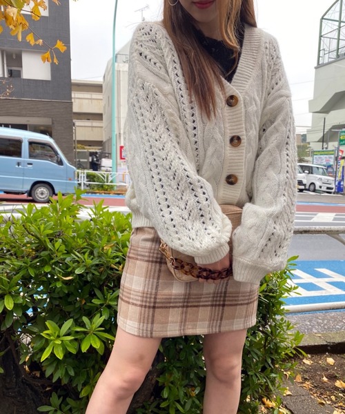 one way(ワンウェイ)の「チェック台形スカート(スカート・レディース・ホワイト/ライトグレー/ベージュ・M)」の3枚目の写真