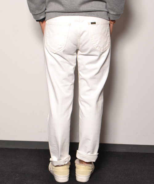 AMERICAN RAG CIE(アメリカンラグシー)の「LEE別注ホワイトデニム/211-LEJ-LB9978-918(その他パンツ・レディース・ホワイト・X-SMALL/SMALL/MEDIUM)」の4枚目の写真