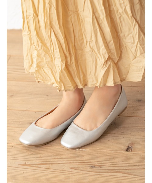 fifth(フィフス)の「スクエアフラットパンプス(バレエシューズ・レディース・アニマル/ラベンダー/モカ/シルバー・23.0cm/24.5cm/23.5cm/24.0cm/25cm/22.5㎝/22.5cm/25.0cm)」の3枚目の写真