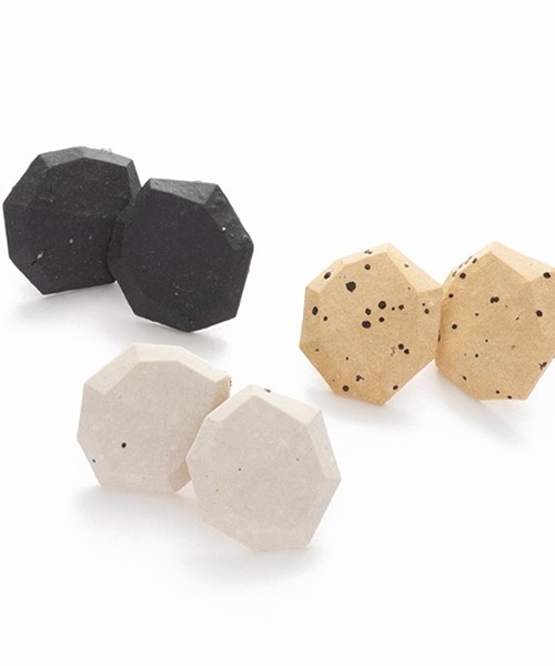 LAPUIS（ラピュイ）の「Lapuis(ラピュイ)ARITA Stone Earring（イヤリング・レディース・ホワイト/ベージュ/ブラック・FREE）」の6枚目の写真