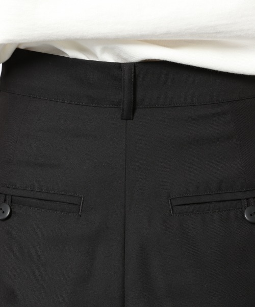 PAGEBOY(ページボーイ)の「セットアップ ダブルクロスパンツ(タックパンツ)(スラックス・レディース・ブラック/グレイッシュベージュ/ブルー・MEDIUM/SMALL)」の12枚目の写真