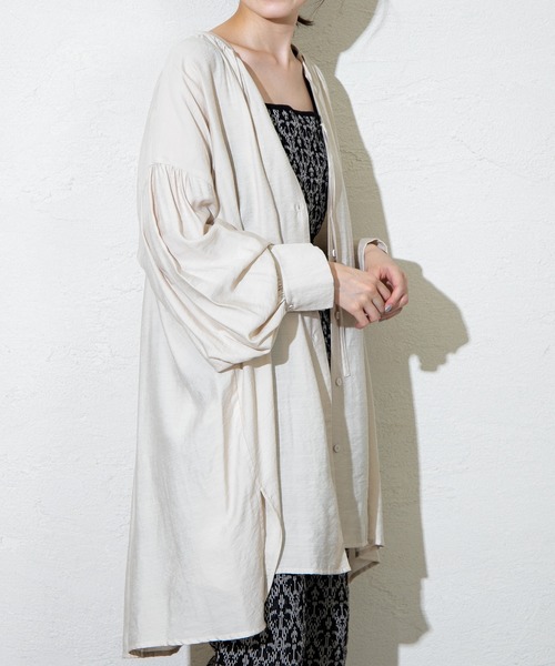 mystic（ミスティック）の「ダブルリボンロングシャツ（シャツ/ブラウス・レディース・アイボリー/ベージュ/ブルー・FREE）」の4枚目の写真