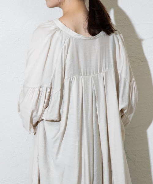 mystic（ミスティック）の「ダブルリボンロングシャツ（シャツ/ブラウス・レディース・アイボリー/ベージュ/ブルー・FREE）」の10枚目の写真