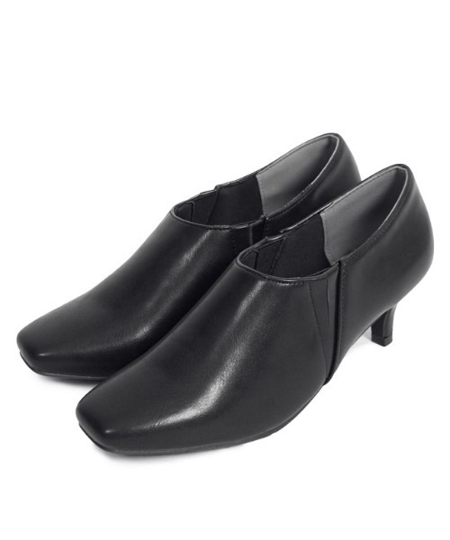 Pierrot（ピエロ）の「スクエアトゥショートブーツ（ブーツ・レディース・ブラック/ブラウン/グレイッシュベージュ・S/M/L/LL）」の2枚目の写真