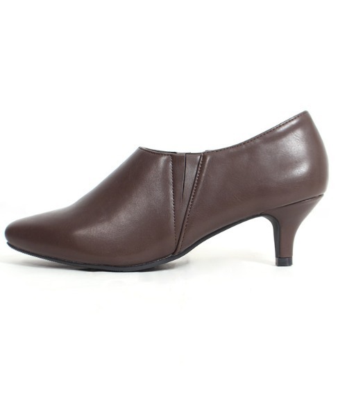 Pierrot（ピエロ）の「スクエアトゥショートブーツ（ブーツ・レディース・ブラック/ブラウン/グレイッシュベージュ・S/M/L/LL）」の9枚目の写真