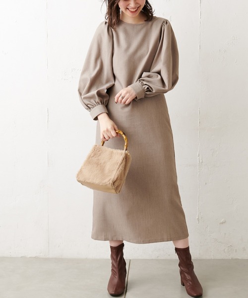 natural couture(ナチュラルクチュール)の「【WEB限定カラー有り】バックリボンボリュームロングスリーブワンピース(ワンピース・レディース・ブラック/ベージュ/モカ/その他1/その他2・FREE)」の10枚目の写真