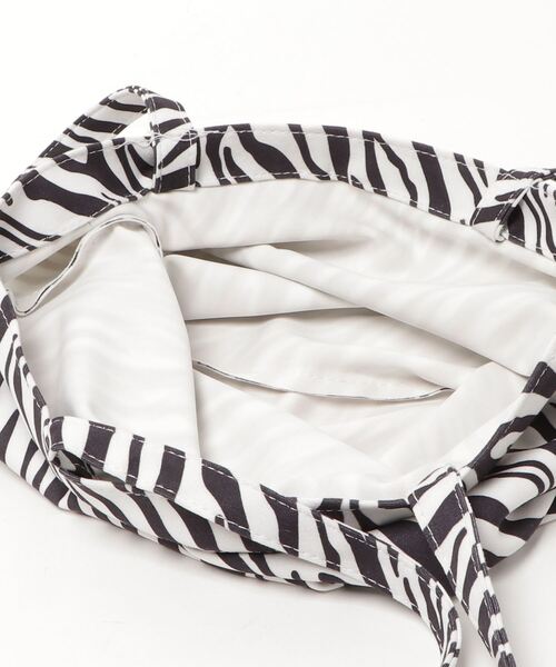 Aunt Marie's（アントマリーズ）の「【A4対応】ゼブラ柄トートバッグ