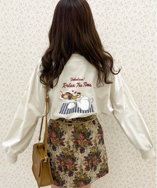 apres jour(アプレジュール)の「アソートビッグスリットロンT【ZOZOTOWN限定アイテム】(Tシャツ/カットソー・レディース・オフホワイト/ミント/サックスブルー/ホワイト系その他/ブラック/アイボリー/ホワイト系その他2/ホワイト/ピンク/ブラック系その他・X-LARGE/フリー)」の3枚目の写真