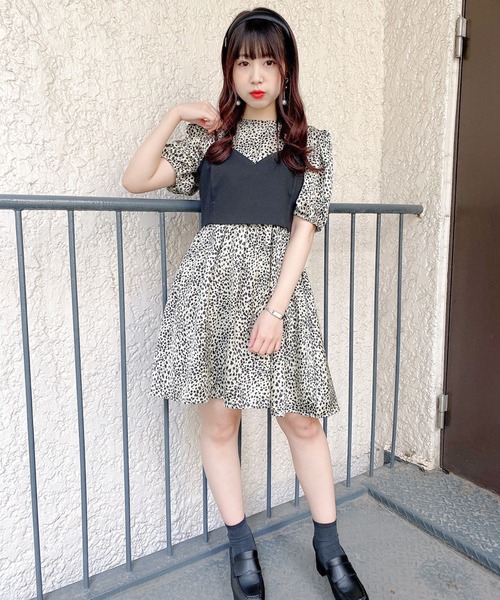 Rmine(アールマイン)の「バックリボンビスチェ(キャミソール・レディース・ブラック・FREE)」の13枚目の写真