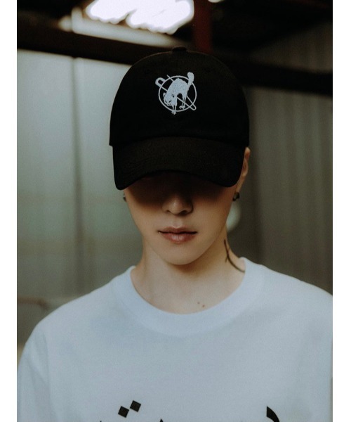 SINCITY（シンシティ）の「【SINCITY】ANARCHY CAT BASEBALL CAP（キャップ・メンズ・ブラック/ブルー・ONE SIZE）」の2枚目の写真
