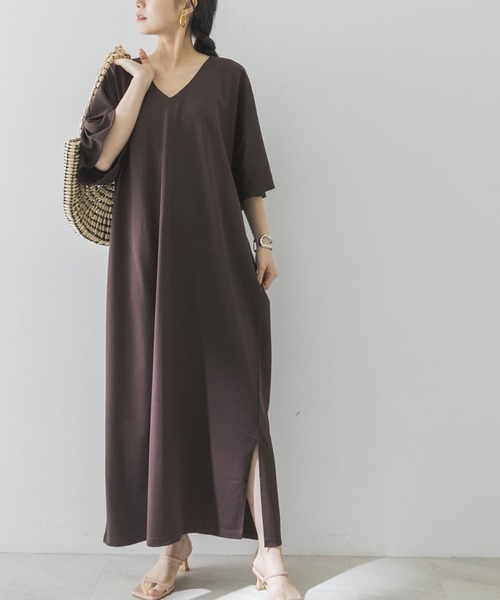 Goodwear(Since1983)（グッドウェア）の「Goodwear　LOOSE FIT MAXI ONE-PIECE（ワンピース・レディース・ボルドー/ベージュ系その他/チャコールグレー・-）」の3枚目の写真