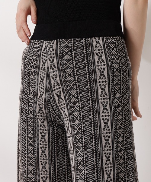 N.（N. Natural Beauty Basic）（エヌエヌナチュラルビューティーベーシック）の「◆ジャガードニットパンツ（その他パンツ・レディース・ブラック系その他/ベージュ系その他・MEDIUM）」の8枚目の写真