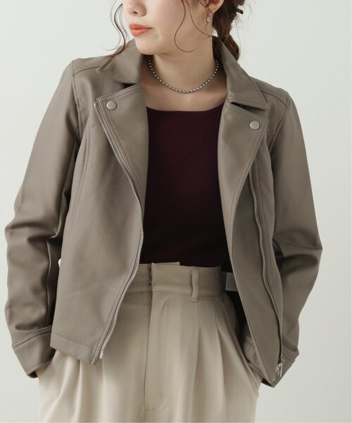 RAY CASSIN（レイカズン）の「ライダースジャケット（ブルゾン・レディース・ブラック/モカ・FREE）」の2枚目の写真