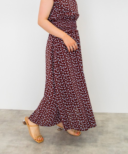 w closet（ダブルクローゼット）の「小花柄ノースリワンピース（ワンピース・レディース・ブラック×ホワイト/ブルーパープル/ホワイト×ブルー/ホワイト×ブラック・FREE）」の11枚目の写真