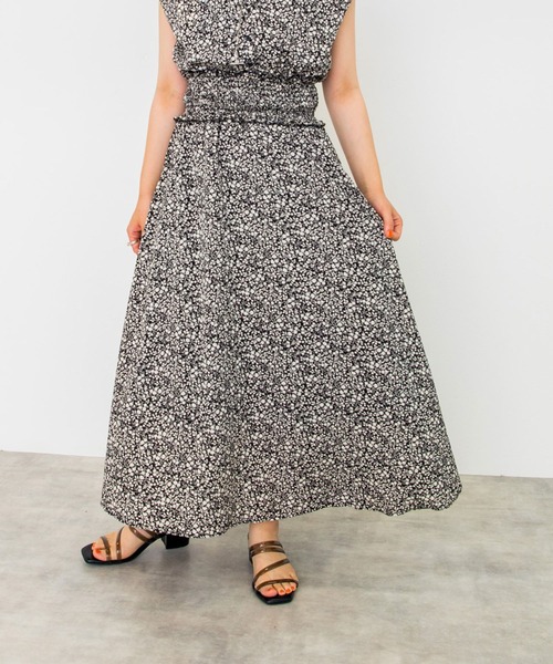 w closet（ダブルクローゼット）の「小花柄ノースリワンピース（ワンピース・レディース・ブラック×ホワイト/ブルーパープル/ホワイト×ブルー/ホワイト×ブラック・FREE）」の18枚目の写真