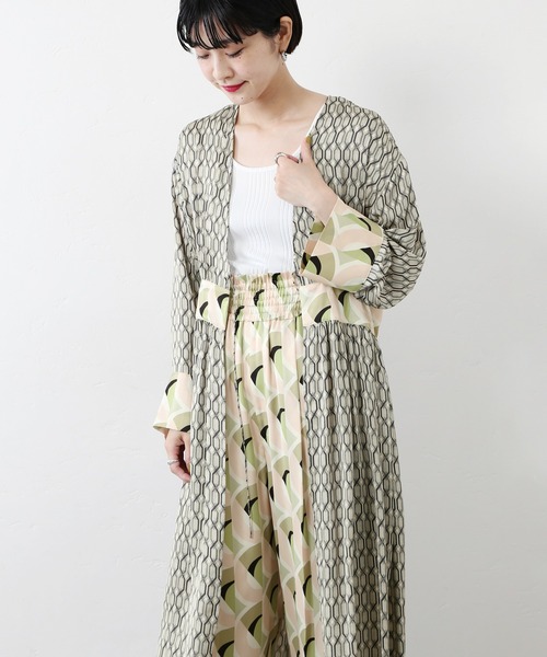 JOURNAL STANDARD（ジャーナルスタンダード）の「【Ayumi.HｘJOURNALSTANDARD】ドッキングプリントガウン◆（ワンピース・レディース・グリーン・FREE）」の12枚目の写真