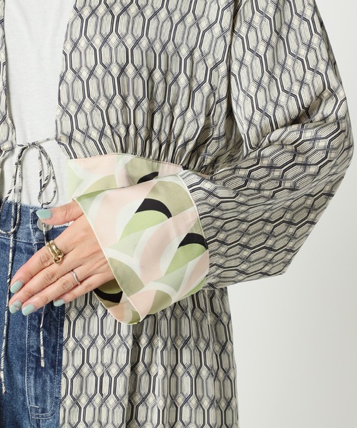 JOURNAL STANDARD（ジャーナルスタンダード）の「【Ayumi.HｘJOURNALSTANDARD】ドッキングプリントガウン◆（ワンピース・レディース・グリーン・FREE）」の15枚目の写真