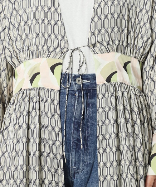 JOURNAL STANDARD（ジャーナルスタンダード）の「【Ayumi.HｘJOURNALSTANDARD】ドッキングプリントガウン◆（ワンピース・レディース・グリーン・FREE）」の11枚目の写真