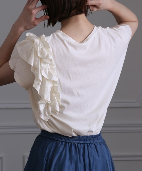 ElegChic（エレグシック）の「アシンメトリーフリルTシャツ（Tシャツ/カットソー・レディース・ホワイト/ブラック/ピンクベージュ・4L/XL/M）」の13枚目の写真