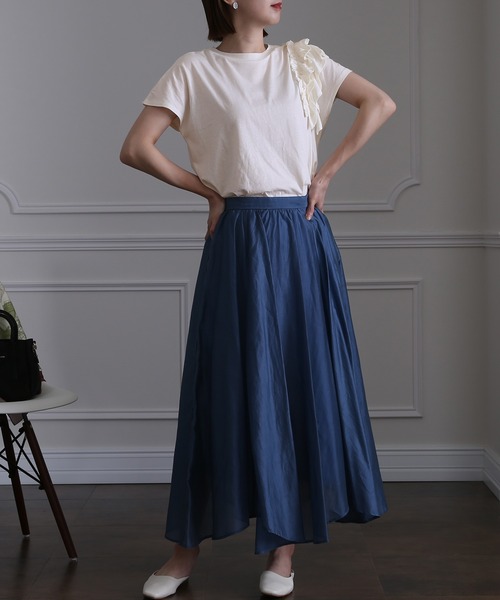 ElegChic（エレグシック）の「アシンメトリーフリルTシャツ（Tシャツ/カットソー・レディース・ホワイト/ブラック/ピンクベージュ・4L/XL/M）」の6枚目の写真
