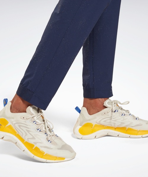 Reebok(リーボック)の「パフォーマンス ウーブンパンツ / Performance Woven Pants(スウェットパンツ・メンズ・ブラック/ネイビー・SMALL/MEDIUM/LARGE/X-LARGE/XX-LARGE/X-SMALL/XXX-LARGE)」の12枚目の写真
