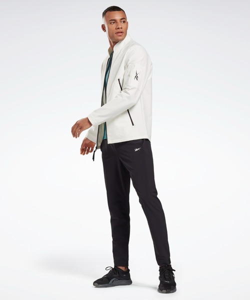 Reebok(リーボック)の「パフォーマンス ウーブンパンツ / Performance Woven Pants(スウェットパンツ・メンズ・ブラック/ネイビー・SMALL/MEDIUM/LARGE/X-LARGE/XX-LARGE/X-SMALL/XXX-LARGE)」の6枚目の写真