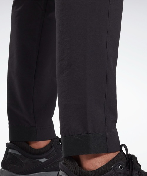 Reebok(リーボック)の「パフォーマンス ウーブンパンツ / Performance Woven Pants(スウェットパンツ・メンズ・ブラック/ネイビー・SMALL/MEDIUM/LARGE/X-LARGE/XX-LARGE/X-SMALL/XXX-LARGE)」の8枚目の写真