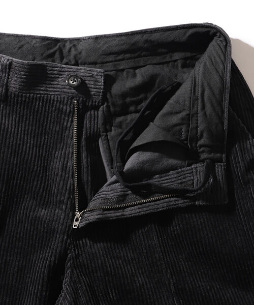 BEAMS(ビームス)の「BEAMS / ワイド コーデュロイ パンツ(その他パンツ・メンズ・チャコールグレー/ブラウン・LARGE/MEDIUM/SMALL/X-LARGE)」の15枚目の写真