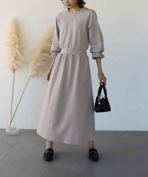 セール タック長袖スウェットワンピース ワンピース Blueeast ブルーイースト のファッション通販 Zozotown