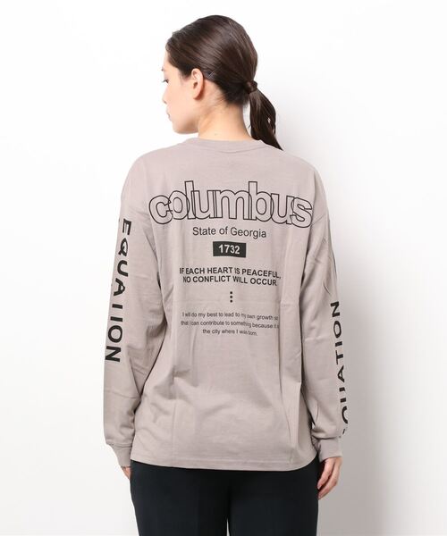 GGD(ジージーディー)の「ビッグシルエットリブ付きロングTシャツ 袖プリント 刺繍 バックプリント フォト風ラバープリント(Tシャツ/カットソー・レディース・ホワイト系その他/ホワイト/ブルー系その他/ブラウン系その他/ブラック系その他2/ブルー/グレー/ブラック/ピンク/ブラック系その他/ブラウン/ホワイト系その他2/ブルー系その他2・L/LL/M)」の22枚目の写真