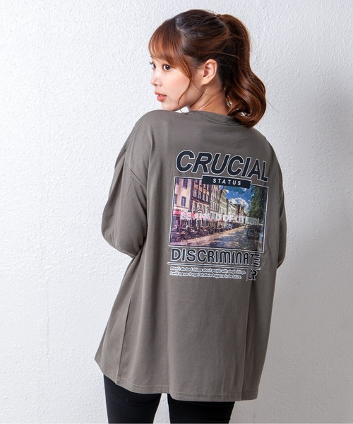 GGD(ジージーディー)の「ビッグシルエットリブ付きロングTシャツ 袖プリント 刺繍 バックプリント フォト風ラバープリント(Tシャツ/カットソー・レディース・ホワイト系その他/ホワイト/ブルー系その他/ブラウン系その他/ブラック系その他2/ブルー/グレー/ブラック/ピンク/ブラック系その他/ブラウン/ホワイト系その他2/ブルー系その他2・L/LL/M)」の9枚目の写真