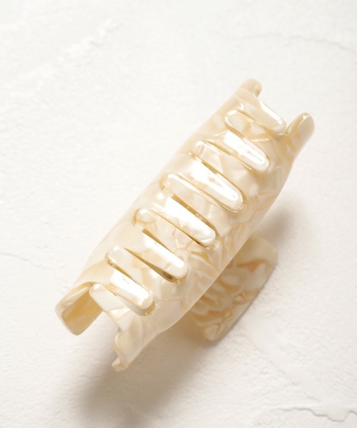 Crisp(クリスプ)の「マーブルクロウクリップ(バレッタ/ヘアクリップ・レディース・ホワイト/アイボリー・FREE)」の6枚目の写真