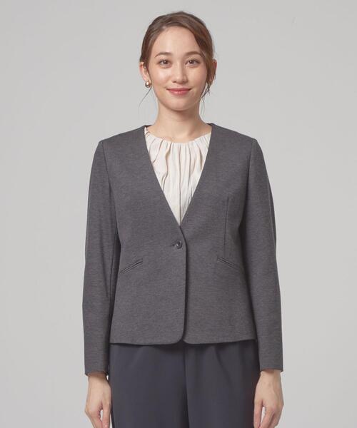 closet story（クローゼットストーリー）の「＜closet story＞ポンチ カラーレス ジャケット -ウォッシャブル-（ノーカラージャケット・レディース・ブラック/ダークグレー・S/M/L）」の3枚目の写真