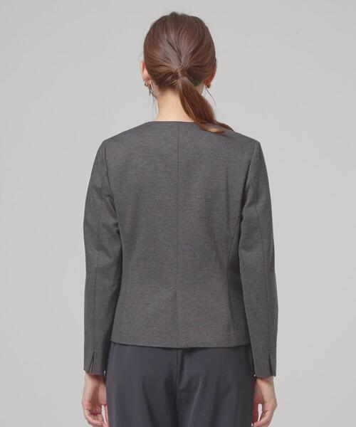 closet story（クローゼットストーリー）の「＜closet story＞ポンチ カラーレス ジャケット -ウォッシャブル-（ノーカラージャケット・レディース・ブラック/ダークグレー・S/M/L）」の5枚目の写真