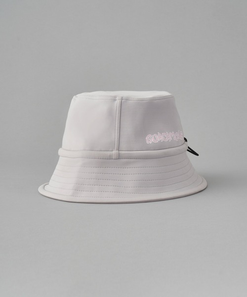 GUACAMOLE（ガカモレ）の「Functional stretch bucket hat/LOGO print（ハット・メンズ・ライトグレー/ホワイト×ピンク/オレンジ/チャコールグレー/ホワイト/グレー/イエロー/ブラック・FREE）」の6枚目の写真