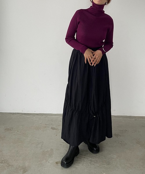 210nouve（トゥージュヌーブ）の「タートルネックリブニット（ニット/セーター・レディース・ホワイト/ブラック/ブラウン/パープル/カーキ/ベージュ・FREE）」の22枚目の写真