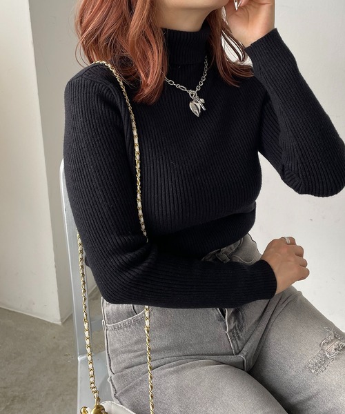 210nouve（トゥージュヌーブ）の「タートルネックリブニット（ニット/セーター・レディース・ホワイト/ブラック/ブラウン/パープル/カーキ/ベージュ・FREE）」の12枚目の写真