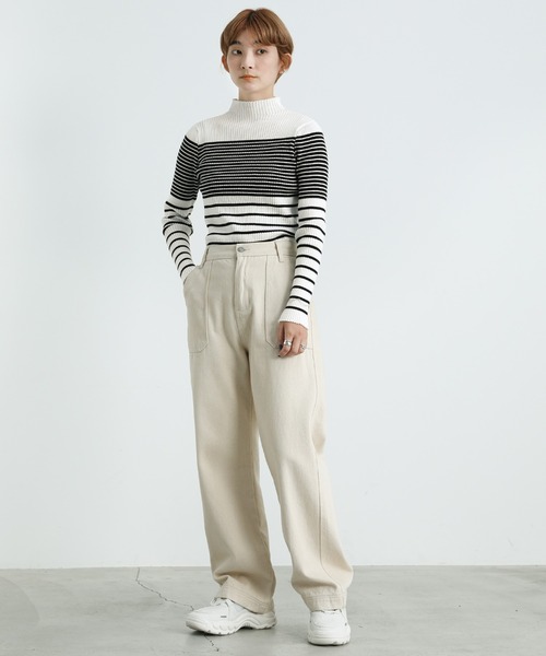 select MOCA(セレクトモカ)の「2021 AW プチハイネックランダムボーダーニット(ニット/セーター・レディース・ホワイト/ブラック/ライトベージュ・FREE)」の9枚目の写真