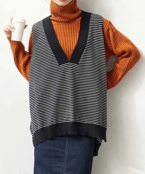 極美品♡ ボーダーズアットバルコニー　ベスト　フード付き　チャコールグレー　36 KOBE LETTUCE（コウベレタス）の「深Vネックニットベスト（ベスト