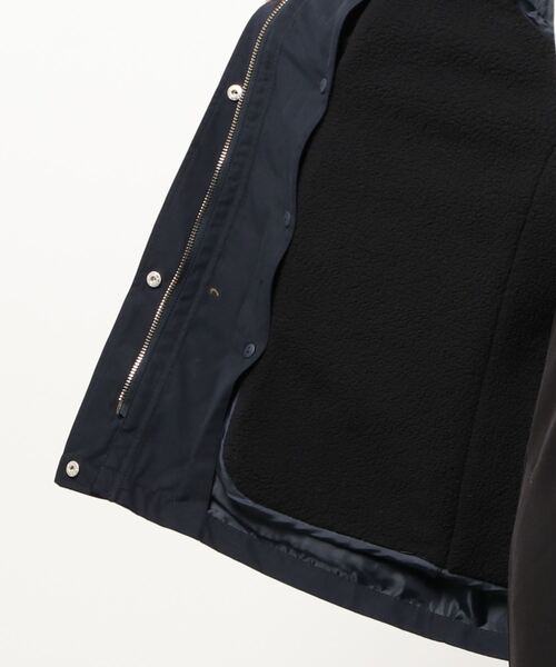 BELLUNA PLUS(ベルーナ)の「ボアライナー付マウンテンパーカー(マウンテンパーカー・レディース・マスタード/ネイビー・LARGE/X-LARGE/MEDIUM)」の4枚目の写真