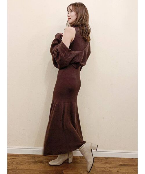 dazzlin（ダズリン）の「4WAYカーデセミマーメイドワンピース（ワンピース・レディース・モカ/ブラウン/ベージュ/グレー/グリーン/ライトグレー/クリーム・FREE）」の3枚目の写真