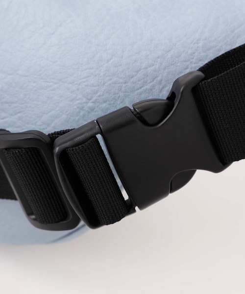 X-girl（エックスガール）の「CARGO POCKET WAIST POUCH（ボディバッグ/ウエストポーチ・レディース・ブラック/ライトブルー・ONE SIZE）」の9枚目の写真