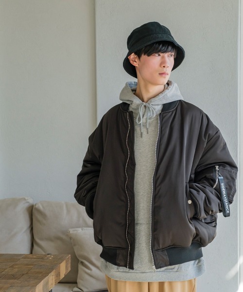 SIDEWAY STANCE（サイドウェイスタンス）の「【SIDEWAY STANCE】ビッグシルエット MA-1 ミリタリー ジャケット（MA-1・メンズ・カーキ/ブラック・LARGE/MEDIUM）」の3枚目の写真