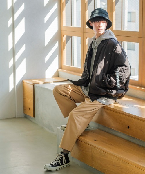 SIDEWAY STANCE（サイドウェイスタンス）の「【SIDEWAY STANCE】ビッグシルエット MA-1 ミリタリー ジャケット（MA-1・メンズ・カーキ/ブラック・LARGE/MEDIUM）」の7枚目の写真