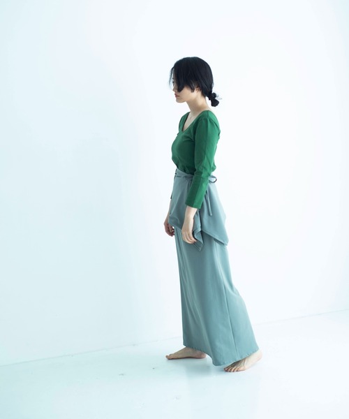 ONEME（ワンム）の「【 ONEME 】ロングスカートセットアップ（スカート・レディース・ブラック/オリーブ・FREE）」の4枚目の写真