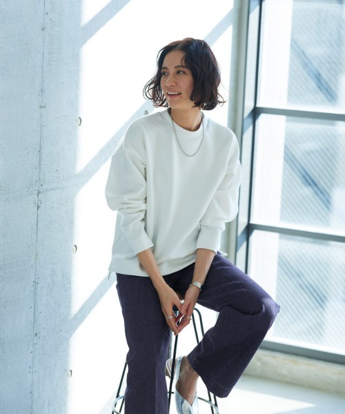 RASW(ラス)の「RASW センタープレスセミフレアデニム(デニムパンツ・レディース・インディゴブルー/ブルー・S/M/L)」の17枚目の写真